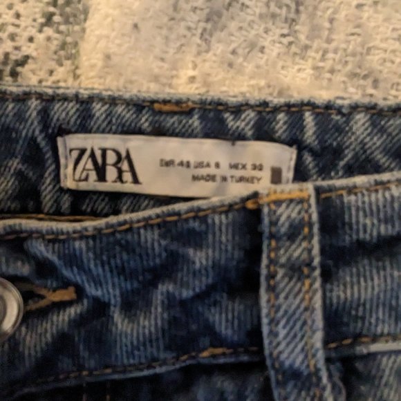 Zara High Rise Z1975 Straight Leg Jeans - Size 8 - Picture 2 of 4